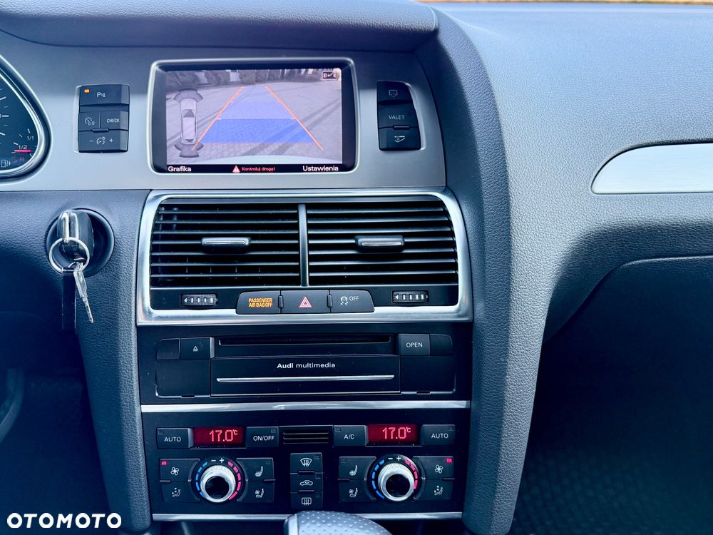 Audi Q7 - 12