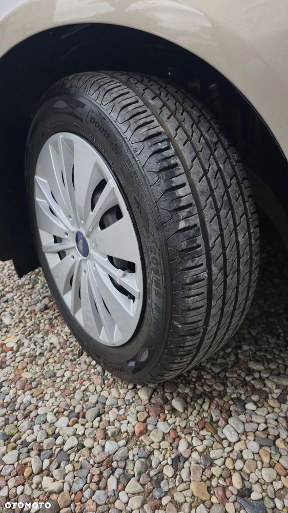 Ford Focus 1.6 SYNC Edition - 14