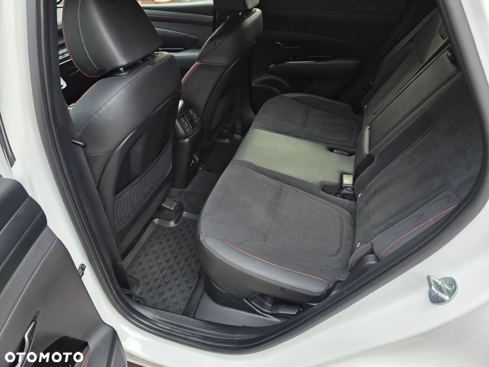 Hyundai Tucson 1.6 T-GDi HEV N-Line 2WD - 31