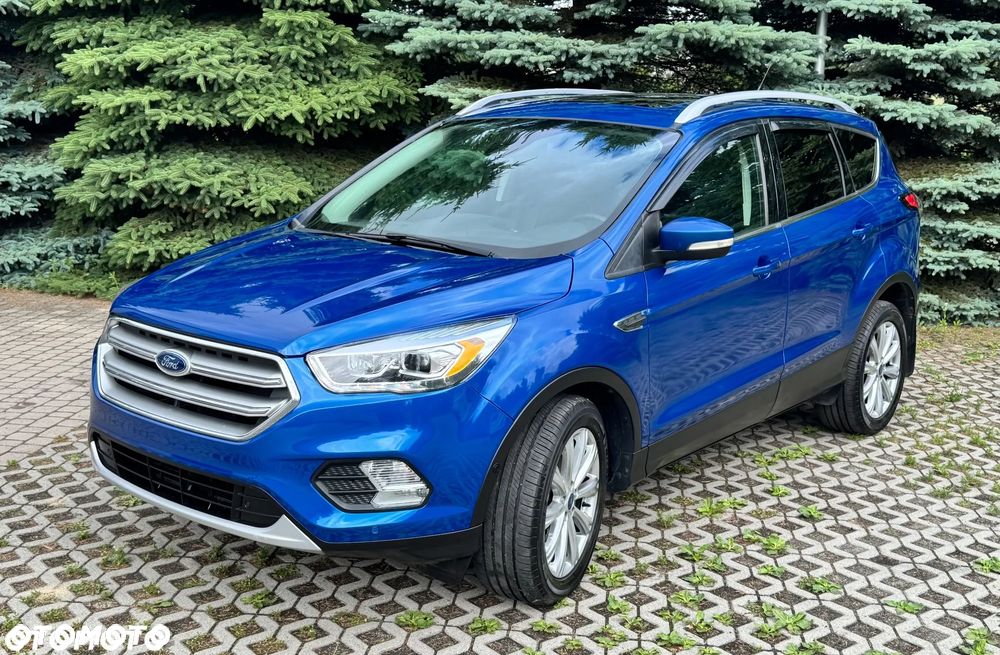 Ford Escape 2.0 EcoBoost AWD Titanium - 5