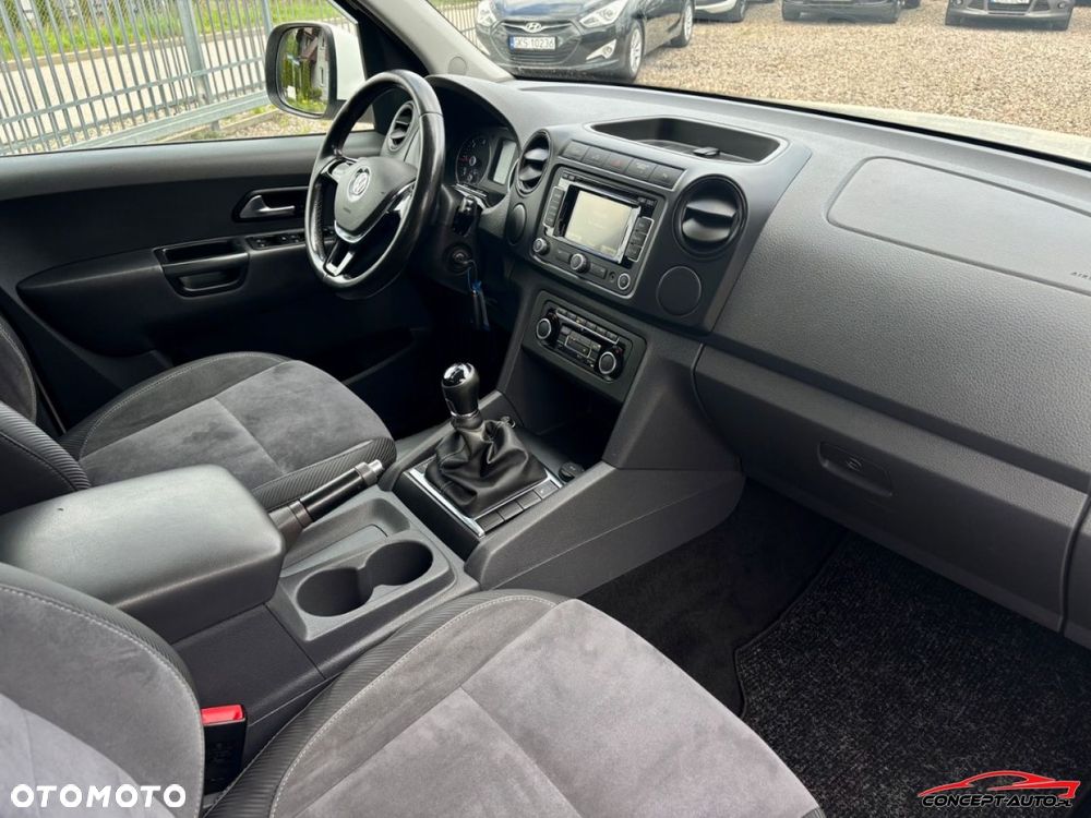 Volkswagen Amarok - 19