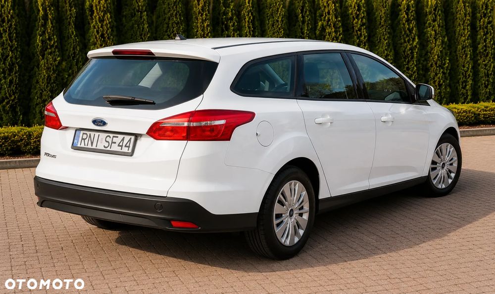 Ford Focus 1.5 TDCi Trend - 4