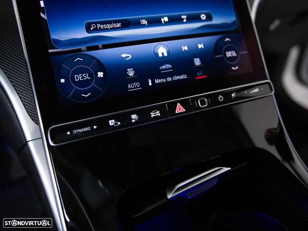 Mercedes-Benz C 300 e Avantgarde - 23