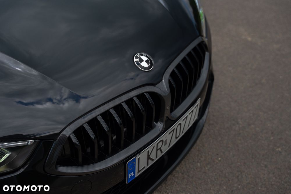 BMW Seria 8 - 3