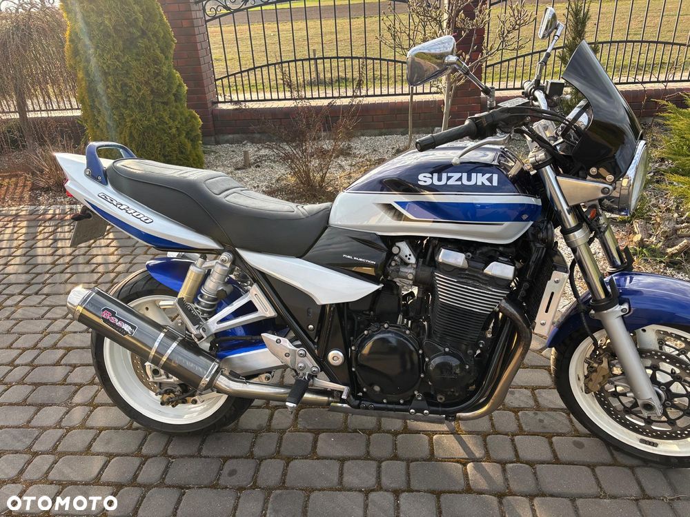 Suzuki GSX - 3