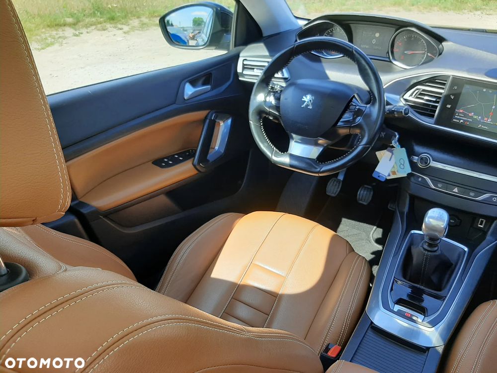 Peugeot 308 BlueHDi 130 Stop & Start Allure - 26