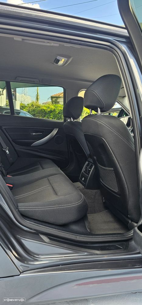 BMW 318 d Touring Pack M - 10