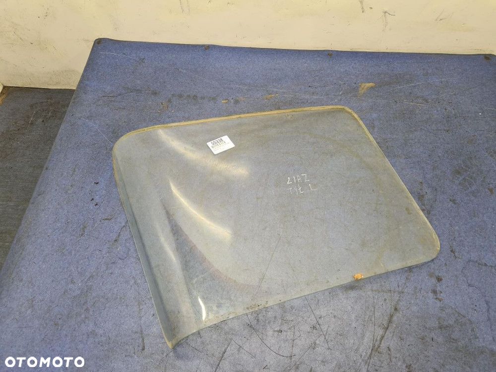 LIAZ 100. 02 SZYBA KAROSERYJNA TYŁ LEWA - 1