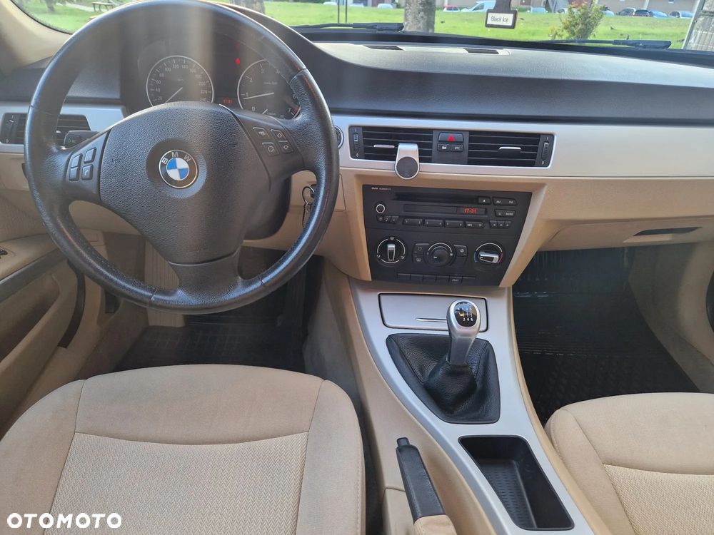 BMW Seria 3 - 14