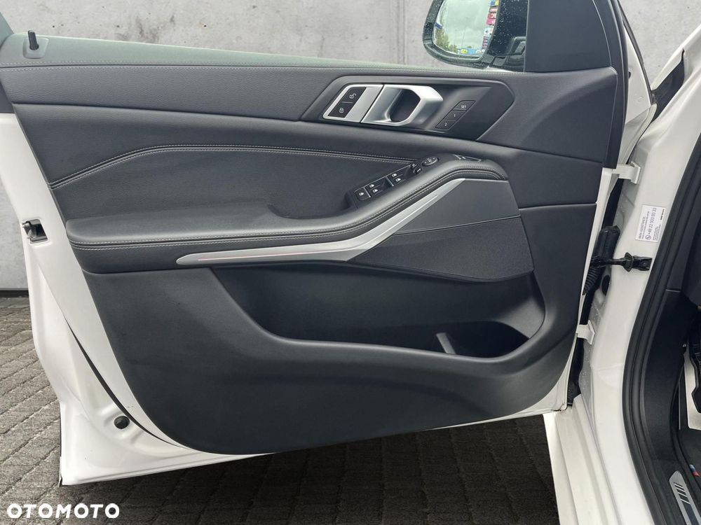 BMW X5 - 11