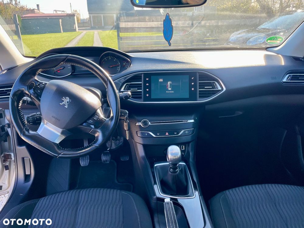 Peugeot 308 BlueHDi 120 Stop & Start Business-Line - 26