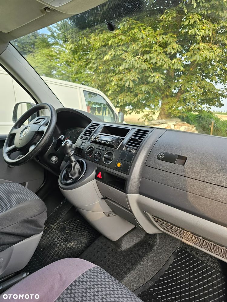 Volkswagen Transporter T5 TDI L1H1 - 3