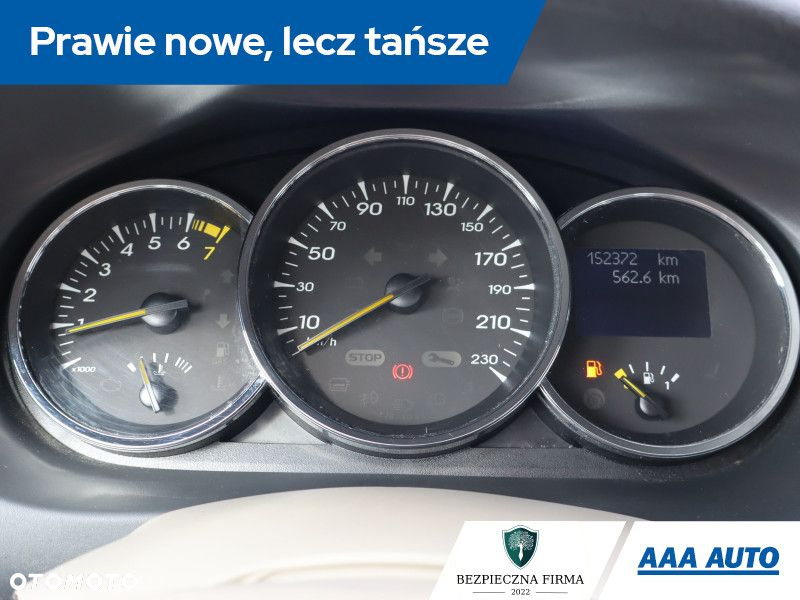 Renault Fluence - 12