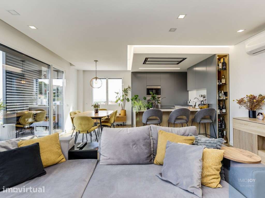 Apartamento T2 para Arrendamento em Santo António dos Cavaleiros - Grande imagem: 4/35