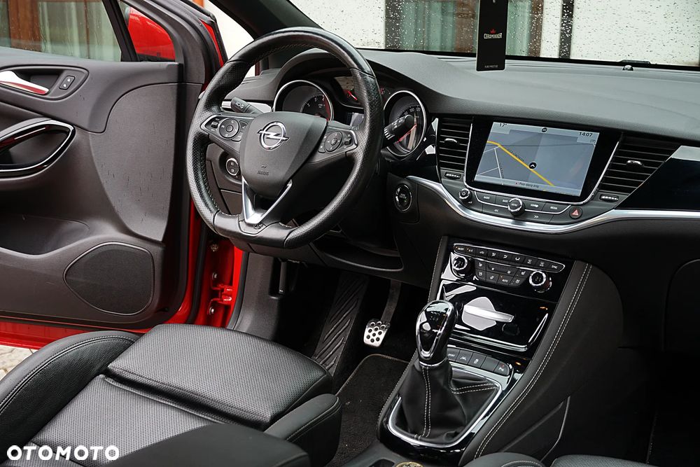 Opel Astra 1.4 Turbo Edition - 24