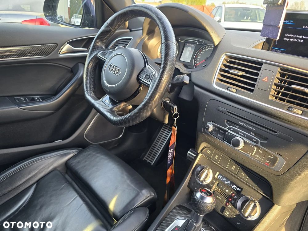 Audi RS Q3 2.5 TFSI quattro S tronic - 11