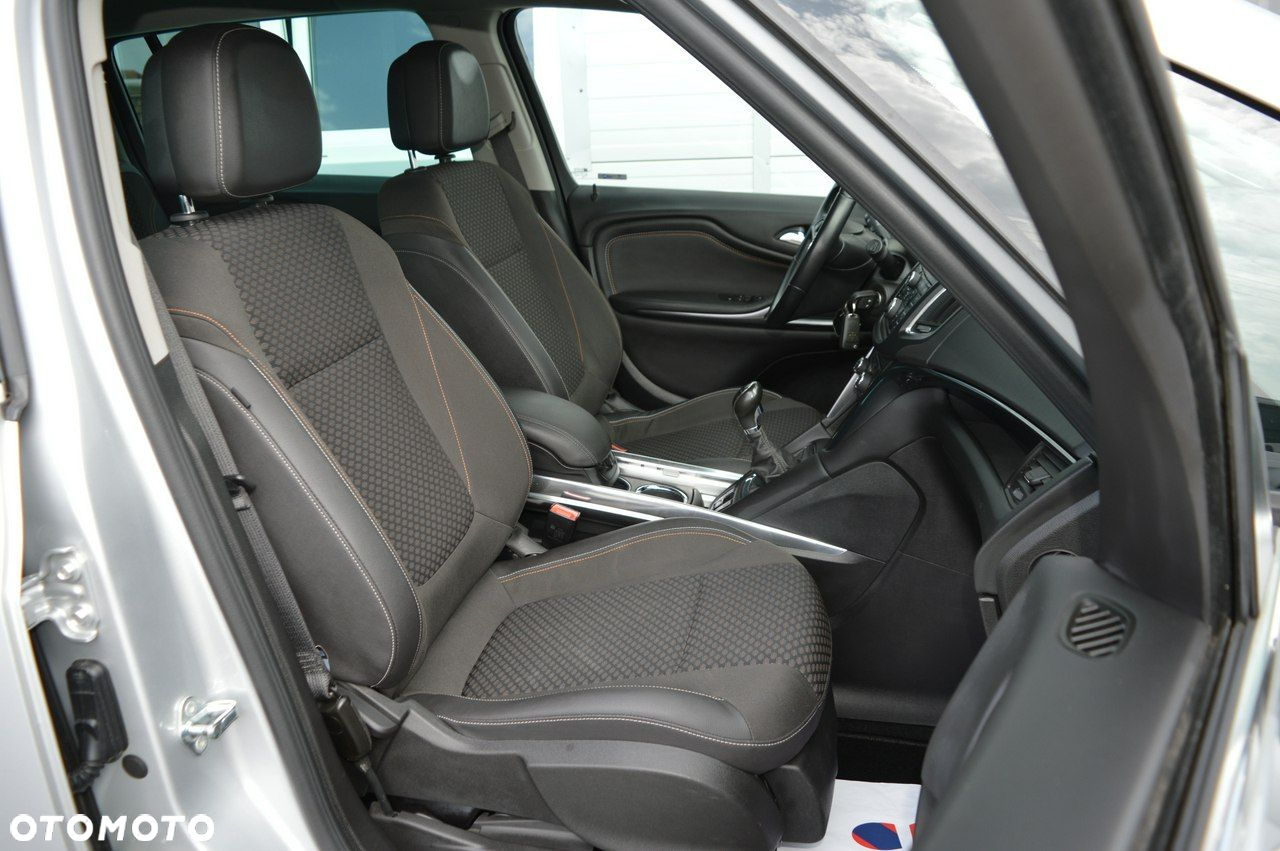 Opel Zafira 1.6 CDTI Enjoy - 24
