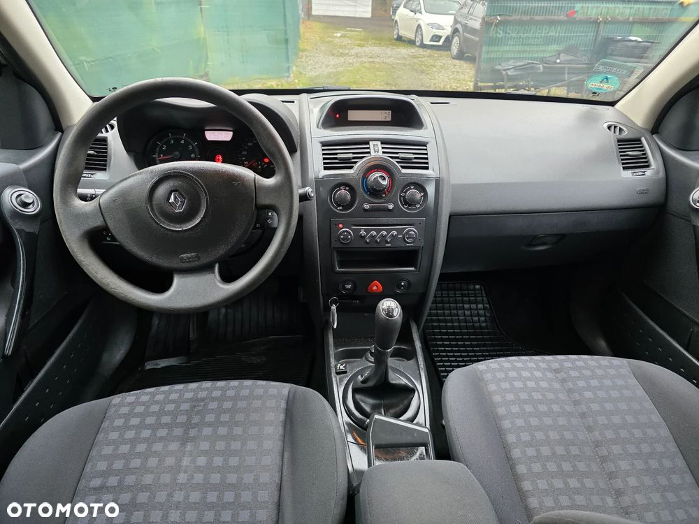 Renault Megane 1.6 16V Air - 5