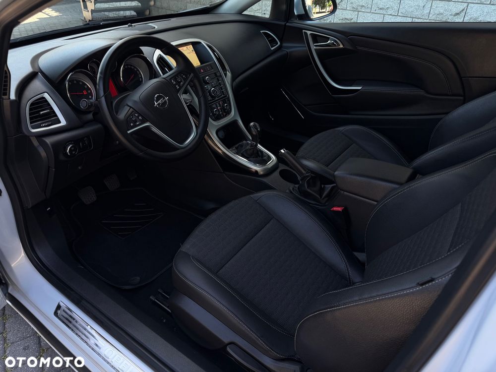 Opel Astra 1.4 Turbo - 13