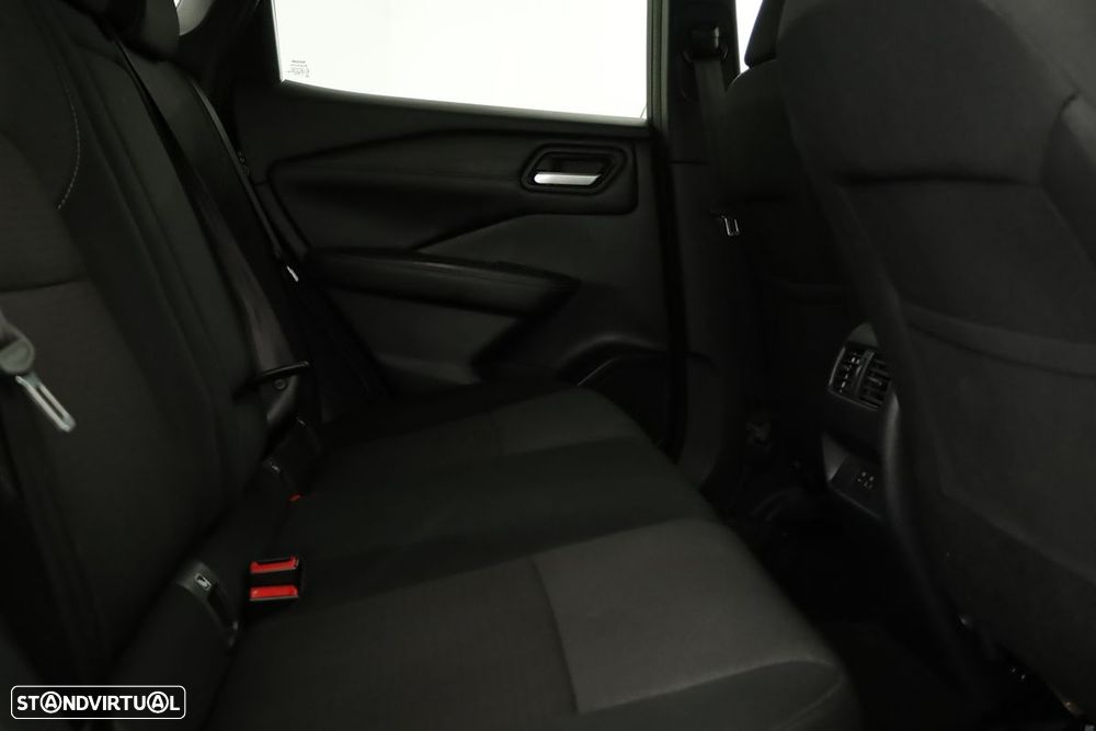 Nissan Qashqai - 22