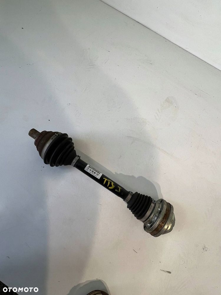 8J0 407 761 C Półoś przednia Audi TT TTS Mk2 2014 PRZÓD LEWA - 1