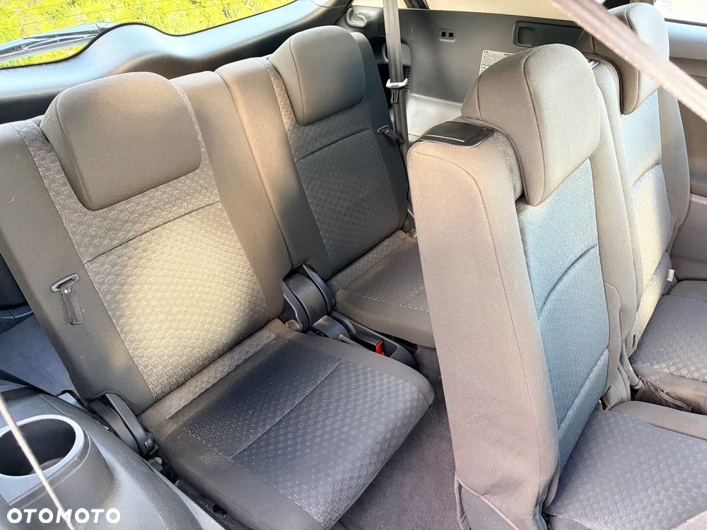 Toyota Verso 2.0 D-4D Life - 13
