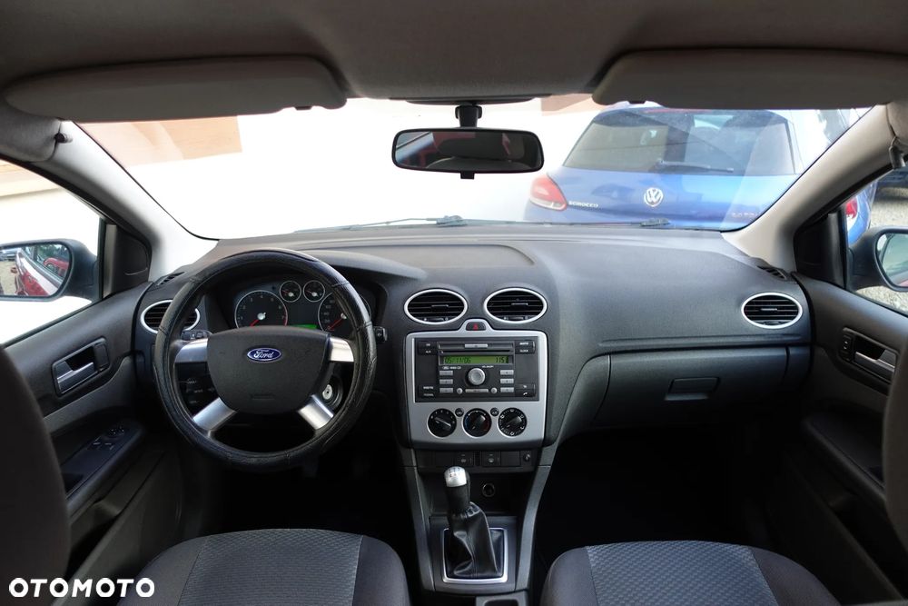 Ford Focus - 16