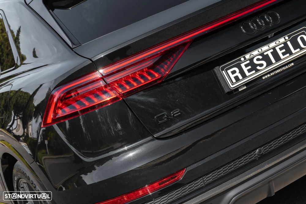 Audi Q8 SUV TFSI e quattro 360 kW tiptronic - 8