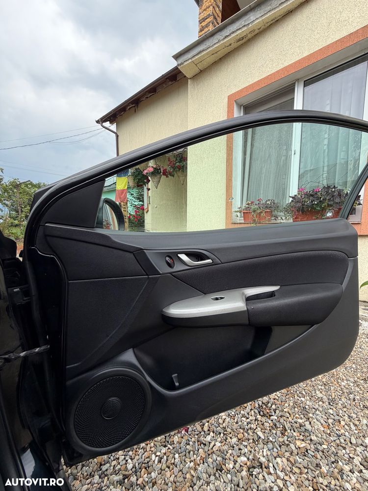 Honda Civic 1.8 TypeS Plus - 19