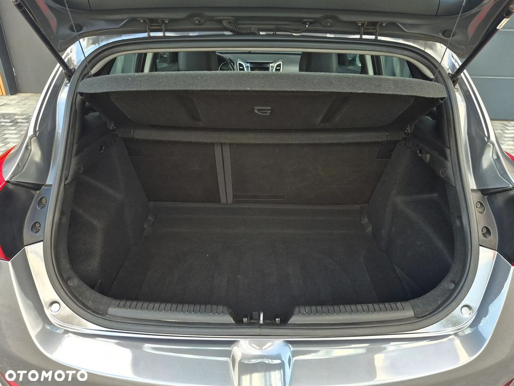 Hyundai i30 1.4 Premium - 9