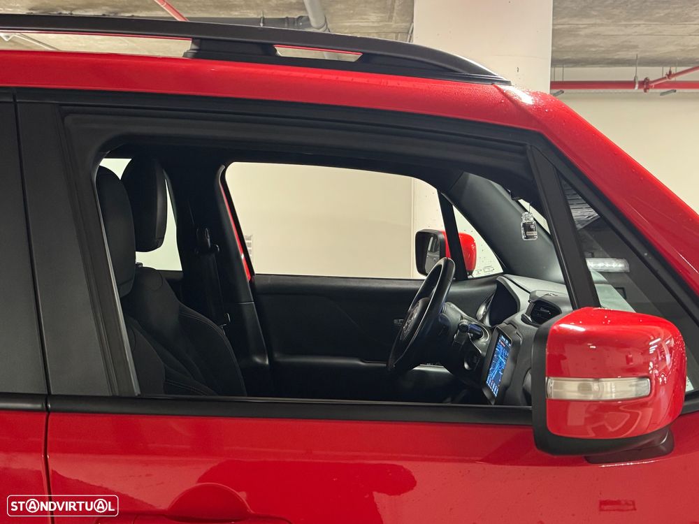 Jeep Renegade 1.3 T Limited S DCT - 35