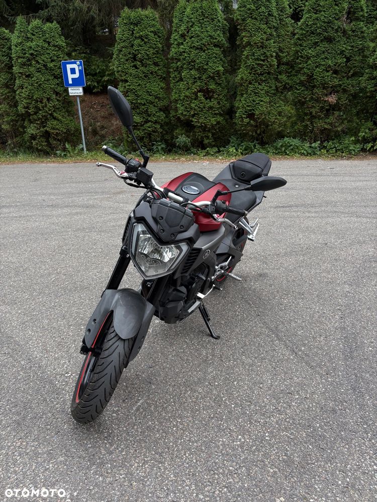Yamaha MT - 4