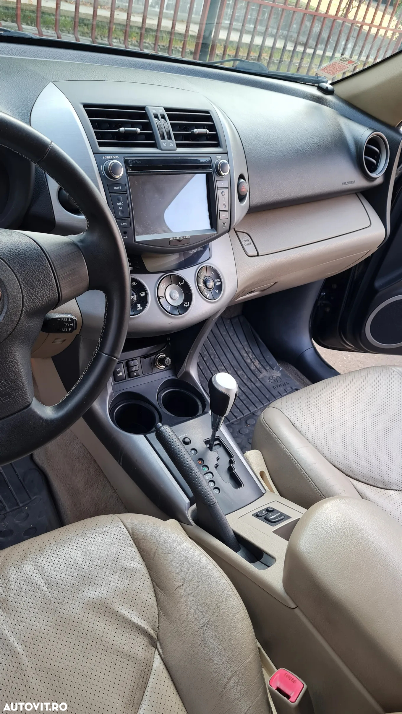 Toyota RAV4 2.0 Aut Executive - 9