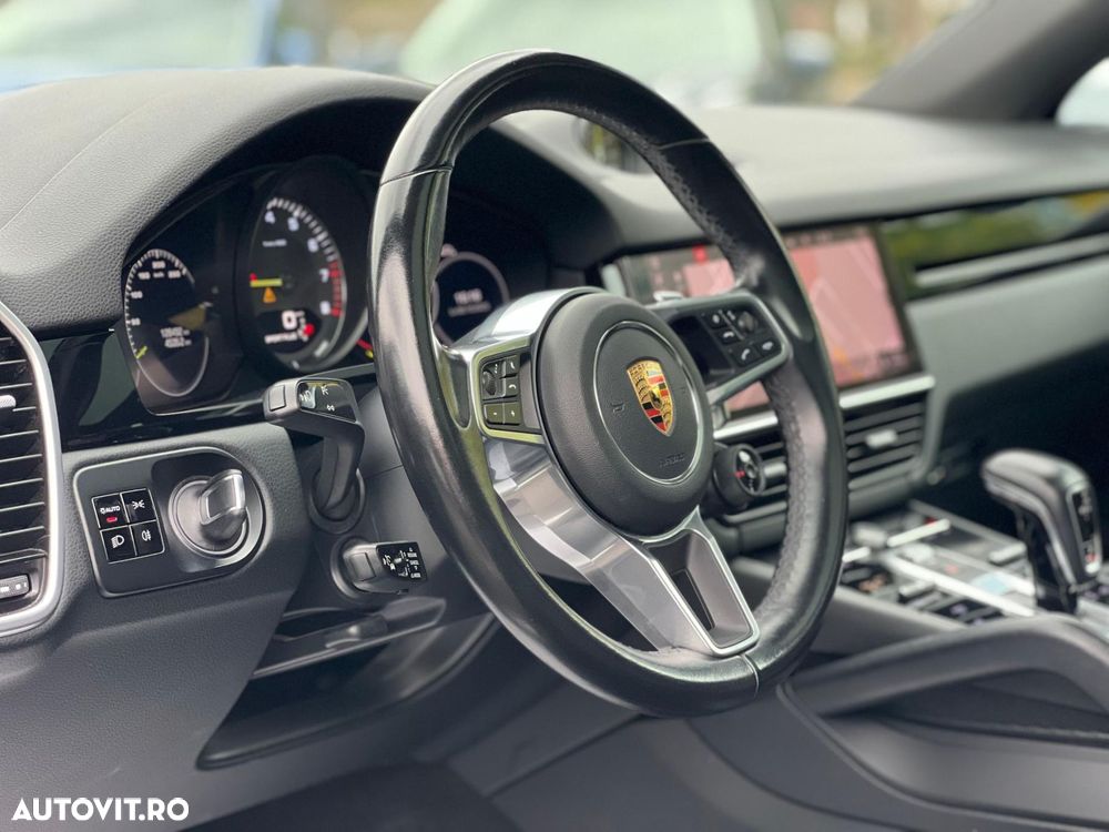 Porsche Cayenne E-Hybrid Tiptronic S - 4