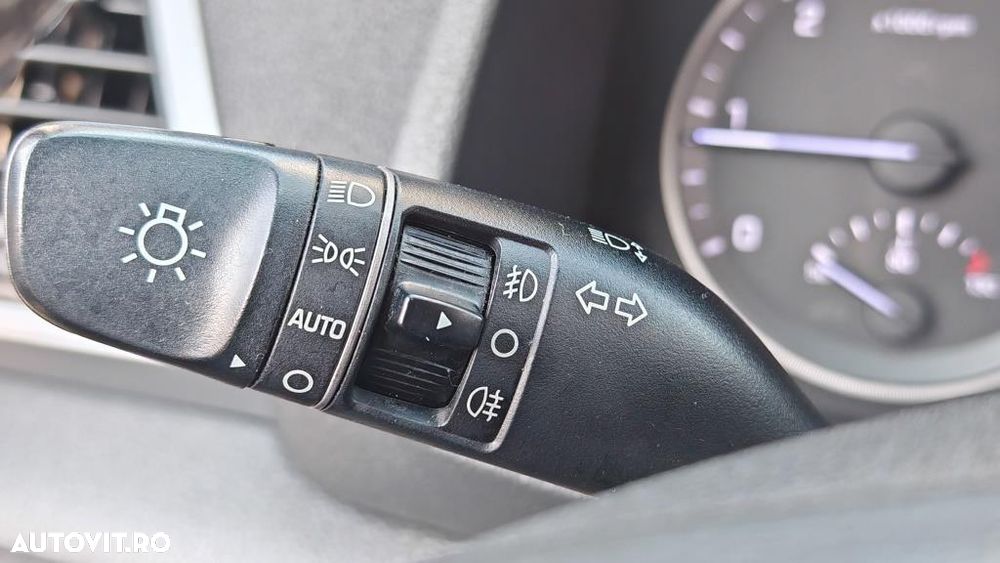 Hyundai Tucson blue 1.7 CRDi 2WD Style - 24