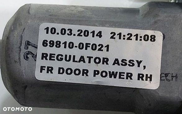 podnośnik szyby przód prawy toyota verso 09-18r 69810-0f021 - 4