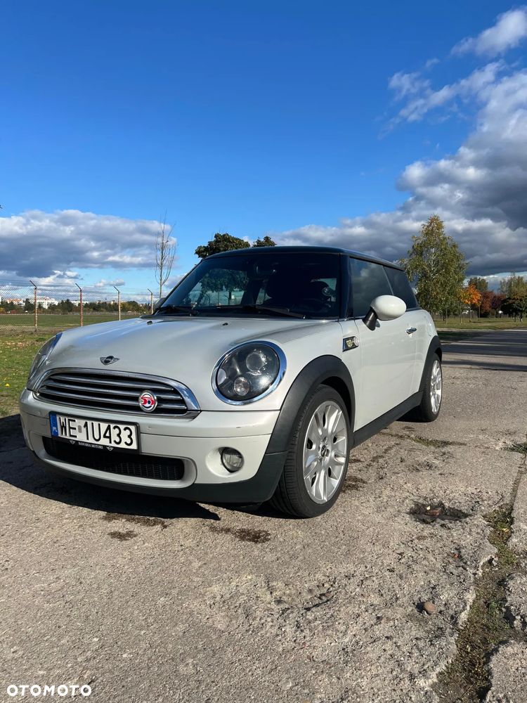 MINI Cooper 50 Camden - 3