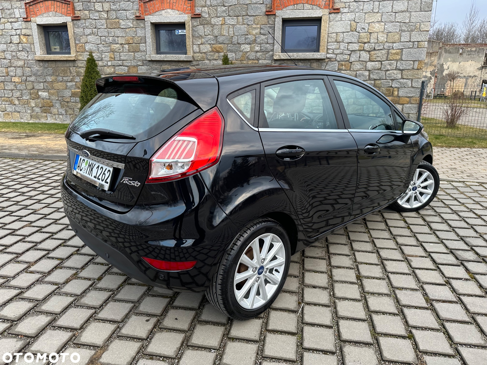 Ford Fiesta 1.0 EcoBoost Titanium - 6