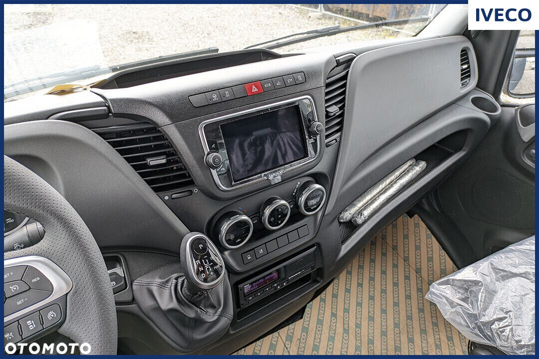 Iveco Daily 70C18 Zabudowa 15EP 180KM - 33