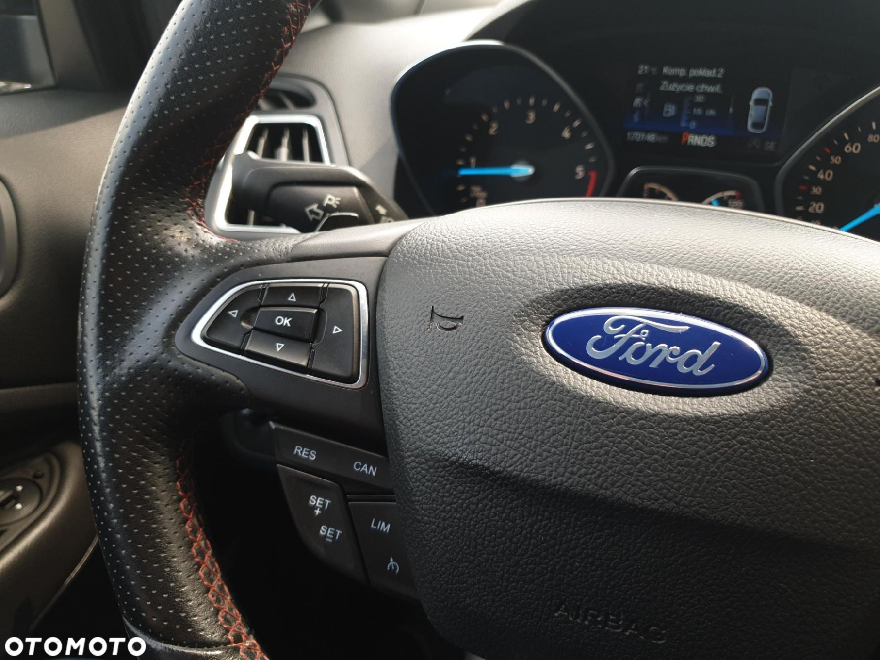 Ford Kuga 2.0 TDCi AWD ST-Line Black - 14