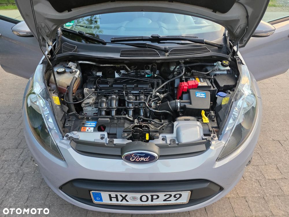 Ford Fiesta 1.4 Champions Edition - 22