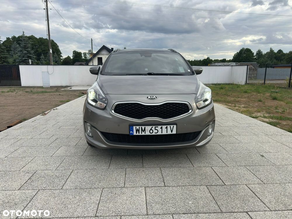 Kia Carens 2.0 GDI XL - 2