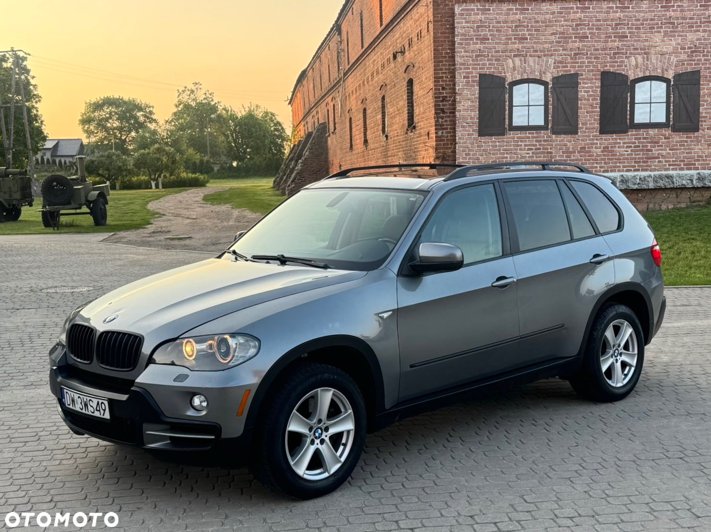 BMW X5 4.8i xDrive - 33
