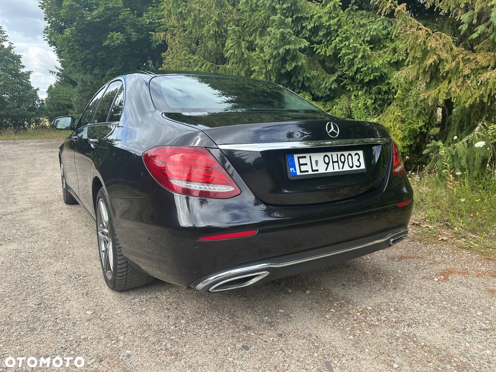 Mercedes-Benz Klasa E 220 d 9G-TRONIC - 12