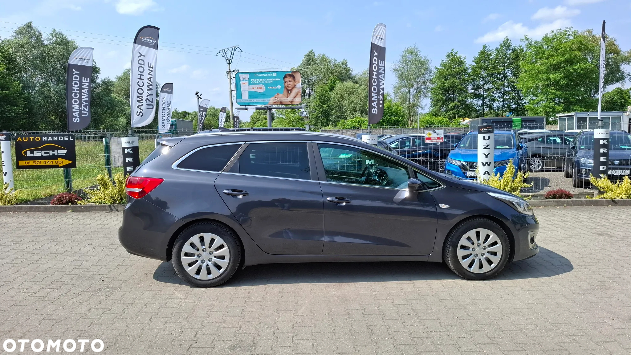 Kia Ceed - 31