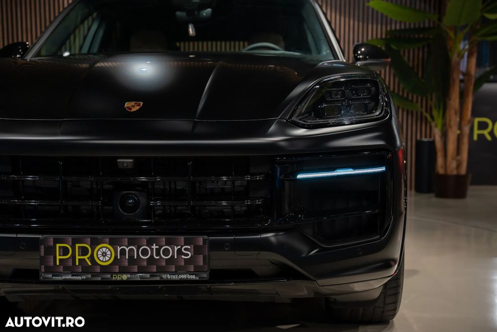 Porsche Cayenne Tiptronic S - 9