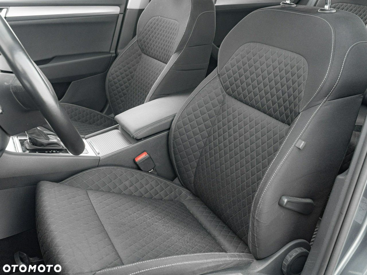 Skoda Superb 2.0 TDI Ambition DSG - 15