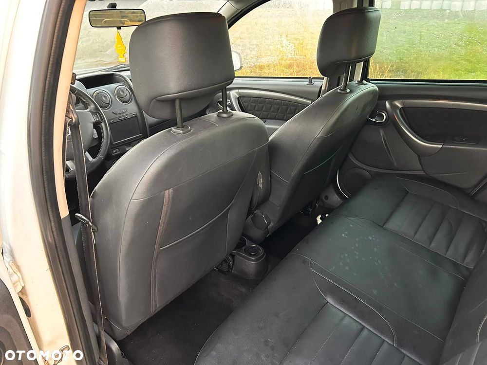 Dacia Duster dCi 110 FAP 4x2 Prestige - 8