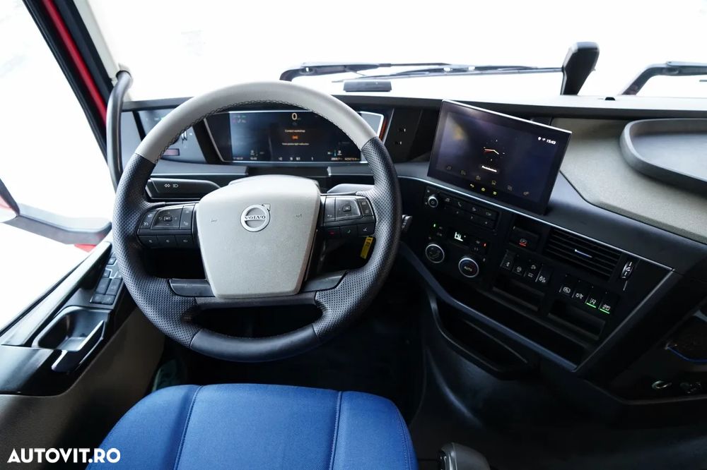 Volvo FH 460 / COMBINAT TANDEM / 120 M3 / TRANSPORT / I-SAVE / I-PARK COOL / PUNTE RIDICATĂ / PUNTE DIRECȚIE / CORTINĂ RANFORSATĂ - 30