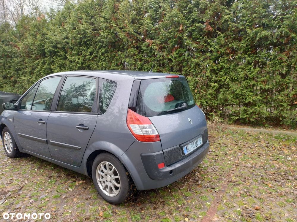 Renault Scenic 1.6 16V Confort Authentique - 6